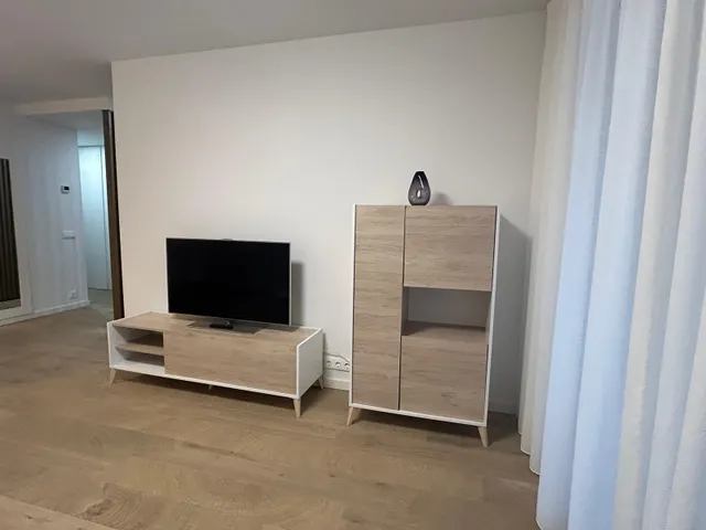 PISO EN BARAÑAIN — 16