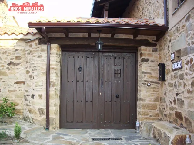 SE  VENDE CASA TIPICA MARAGATA INDEPENDIENTE EN EL CAMINO DE SANTIAGO — 2