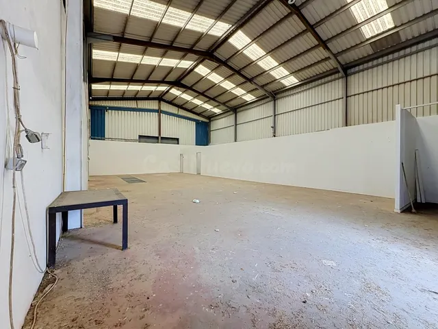 Nave Industrial - total 390 m2 de parcela, son 260 m2 de nave más 130 m2 de patio privado en Benahadux — 3