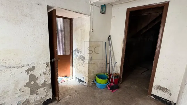 Casa adosada, para reformar en Neda. — 14