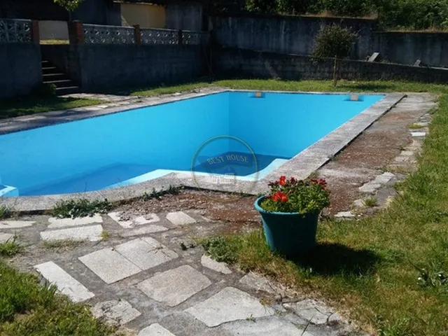 CASA DE 8 DORMITORIOS CON FINCA EN EL ENTORNO DE SAN COSME — 12