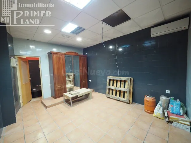 LOCAL COMERCIAL EN EL CENTRO DE TOMELLOSO, POR SÓLO 250 € /M