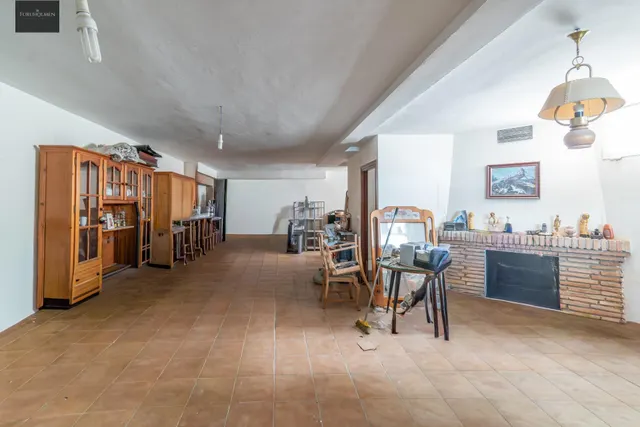 🏡 Tu refugio en la Urbanización Cortijo de la Luz — 46