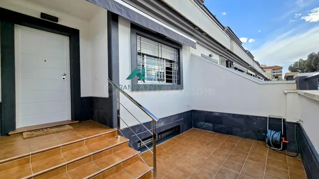 Casa adosada en venta en San Javier - foto 2