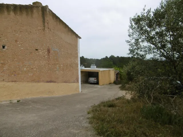 MASIA RÚSTICA PARA ENTRAR A VIVIR CERCA DE VALL D'ALBA — 42