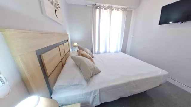 Habitación Hércules con baño compartido - foto 3