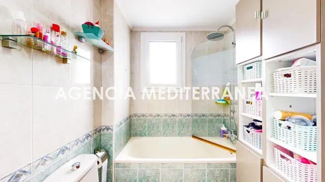Piso a la venta con garaje y trastero en Alfafar — 28