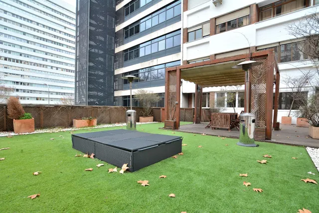 Se alquila piso de 2 dormitorios con increible terraza de 100m2 — 30