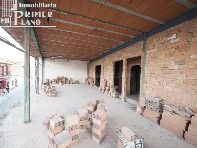 *Estructura de casa, con 190 m2 de terreno, por solo 70.000  - foto 2