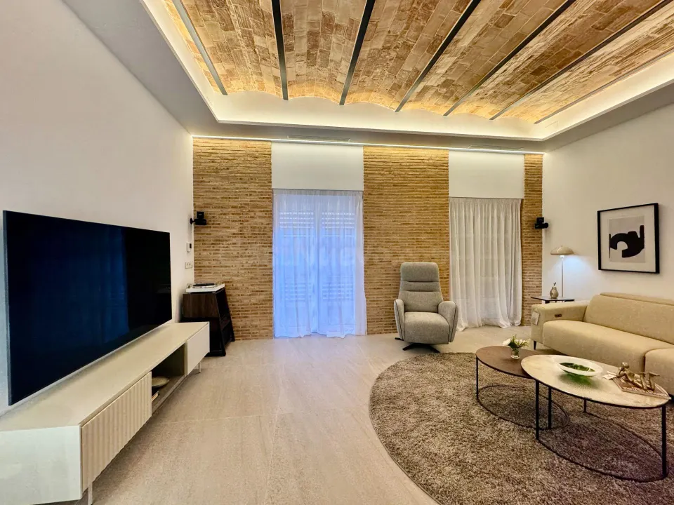 Apartamento de 2 dormitorios en venta en el centro Murcia