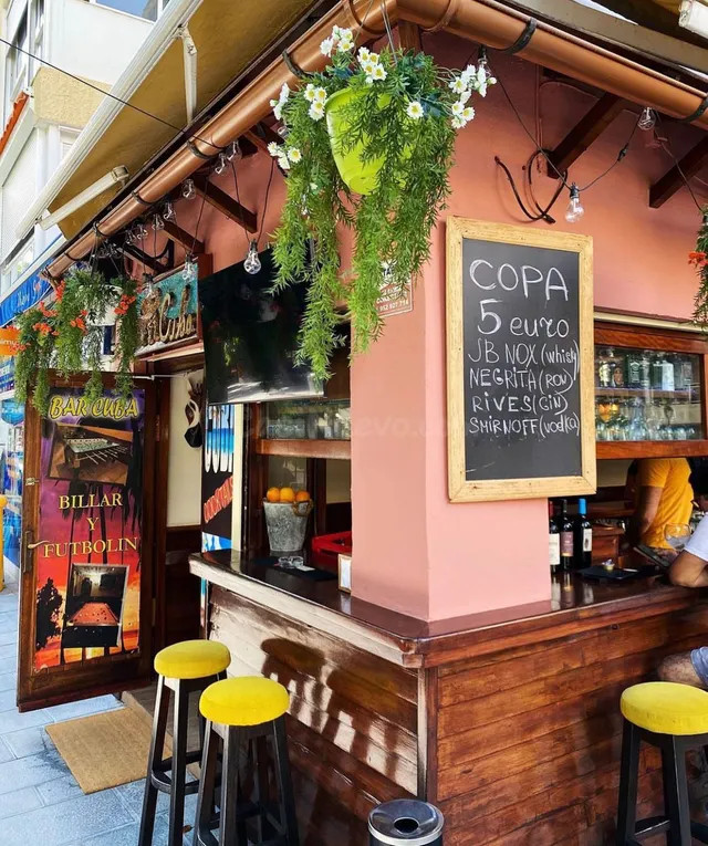 Bar 114m² en venta - Marbella — 2