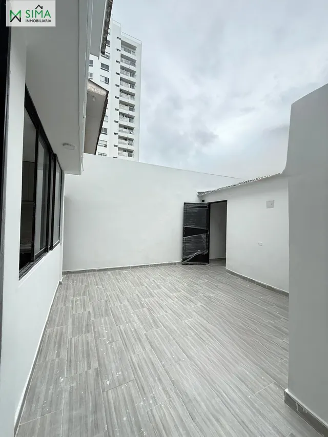 Casa 3 habitaciones 222m² en alquiler - Crespo — 18