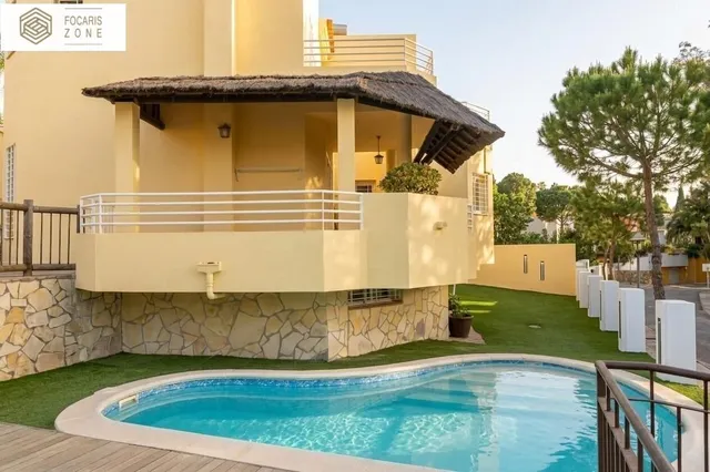 IMPRESIONANTE CHALET EN EL PINAR — 25