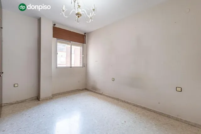 Espacio, luz y comodidad en una vivienda con grandes posibilidades en zona Alcampo — 18