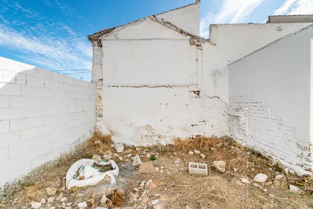 Terreno urbano en venta - Caparacena — 21