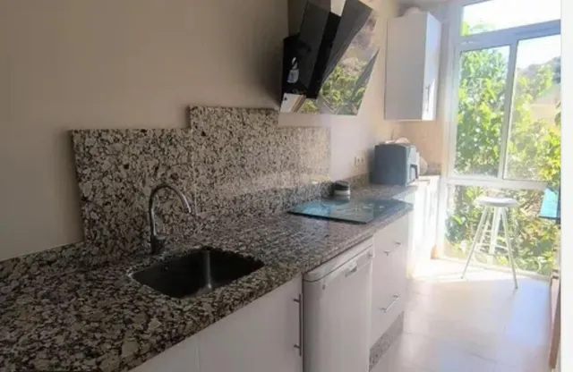 AMPLIA Y LUMINOSA VIVIENDA A 5 MINUTOS DE LA PLAYA EN CALAHONDA — 13