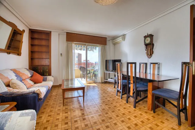 Vivienda de 4 dormitorios con terraza y urbanización en san blas — 8