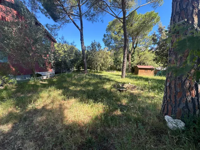 Terreno urbano llano de 510 m2 en Can Dalmases, Collbató - foto 2