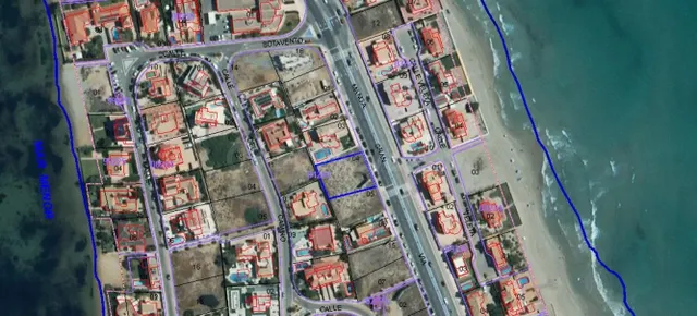 Se vende parcela de 874 m2 en La Manga del Mar Menor junto a - foto 4