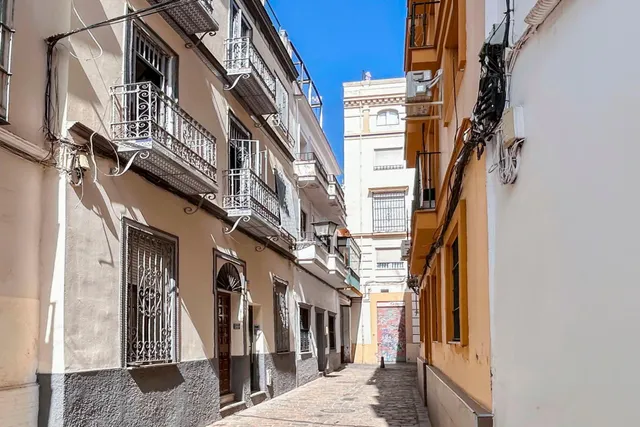 Magnifico piso a estrenar de 2 dormitorios amplios en Calle Adolfo Cuellar!!! — 20