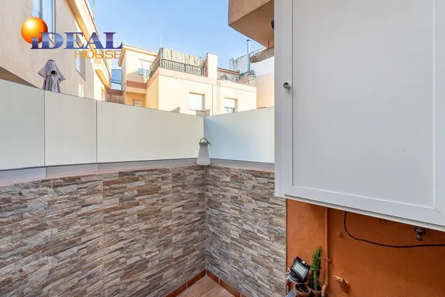 ESPECTACULAR TRIPLEX EN CHURRIANA — 9