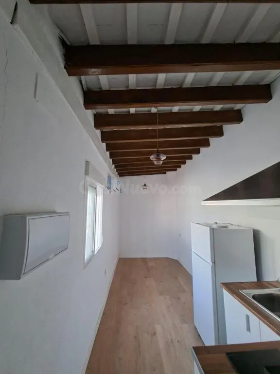 Estudio completamente reformado en el corazón de Sevilla!!! — 10