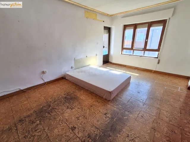 EN VENTA PISO EN TUDELA DE DUERO - foto 4