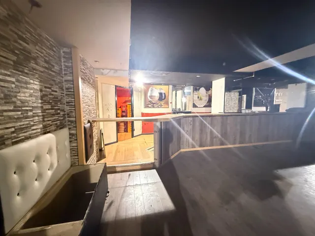 Local comercial 273m² en alquiler - Universidad San Francisco — 9