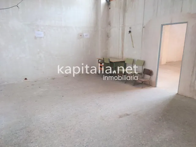 LOCAL COMERCIAL EN ALQUILER POBLACION ONTINYENT, ZONA SAN JOSE. — 5
