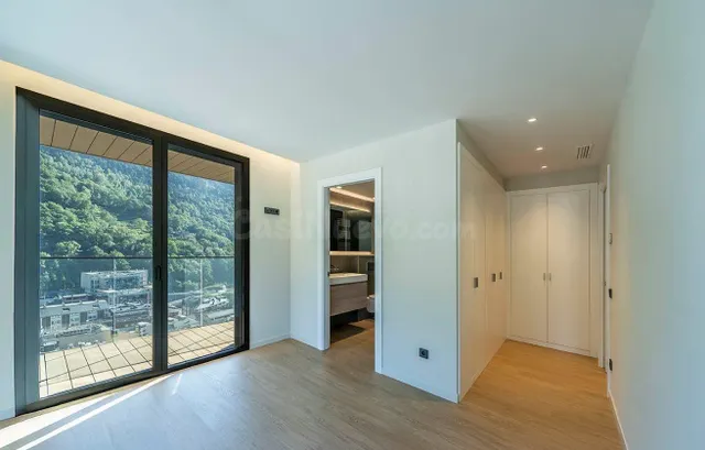 Exclusivo ático de 4 habitaciones en la planta 20 de Terrass - foto 4