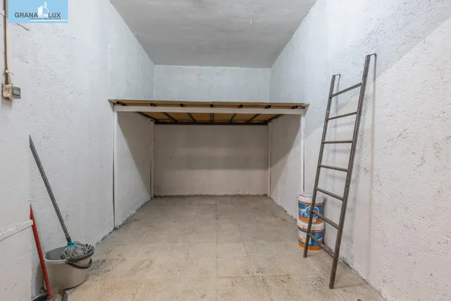 FONTIVEROS — 8