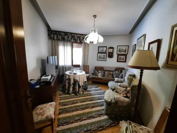 Magnifico chalet cercano al casco urbano — 41