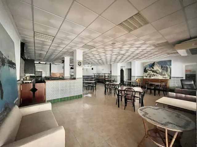Local comercial 300m² en venta - Cabo cervera — 6