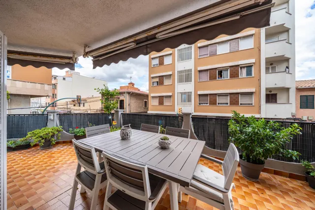 Piso de 3 habitaciones con espectacular terraza de 60 m2 en Coll d’en Rabassa — 25
