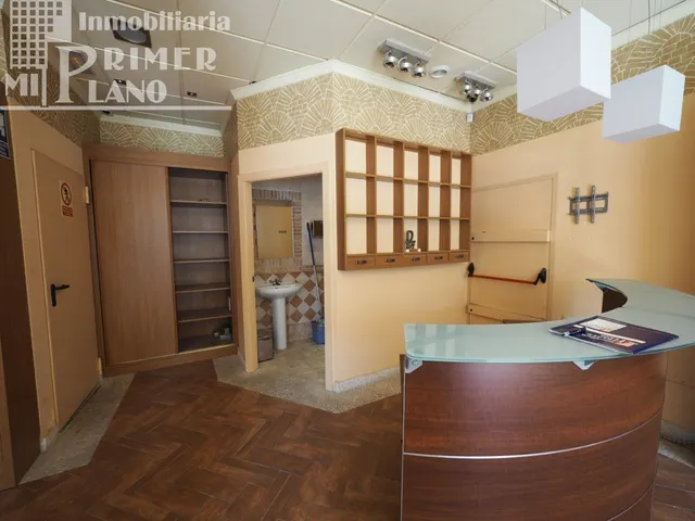 LOCAL EN EL CENTRO DE TOMELLOSO POR 115.000 € — 10