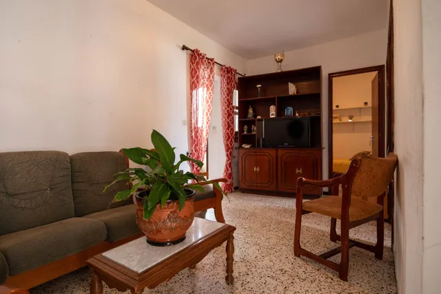 CASA EN ICOD, LA MANCHA — 2