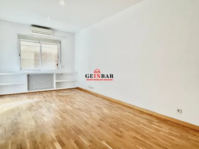 ENCANTADORA VIVIENDA JUNTO A PLAZA KENNEDY — 3