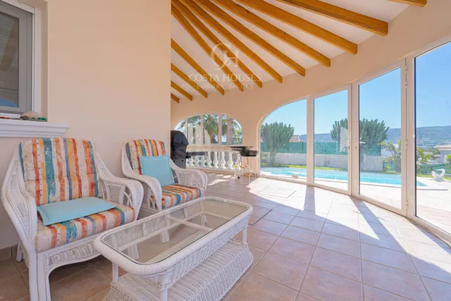 VILLA LUZ SERENA · PRIVACIDAD, LUZ NATURAL Y ESTILO DE VIDA  - foto 5