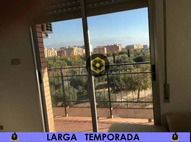 LT/ Piso de TRES dormitorios en CERRILLO DE MARACENA - foto 5