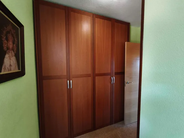 EXCELENTE ATICO MUY REFORMADO EN BARRIO SAN CRISPIN — 12