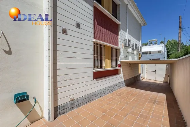 Chalet Exclusivo en Camino Bajo de Huétor — 34