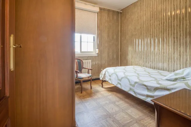 Amplia Casa + otra vivienda + anexo en Venta en Ardemil, Ordes — 18