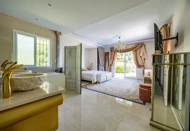 ESPECTACULAR VILLA DE LUJO EN ALQUILER EN 1ª LÍNEA DE PLAYA DE CABOPINO CON MARAVILLOSAS VISTAS AL MAR — 28