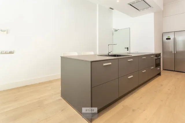 PISO EN VENTA EN RONDA UNIVERSIDAD/PLAÇA CATALUNYA — 10