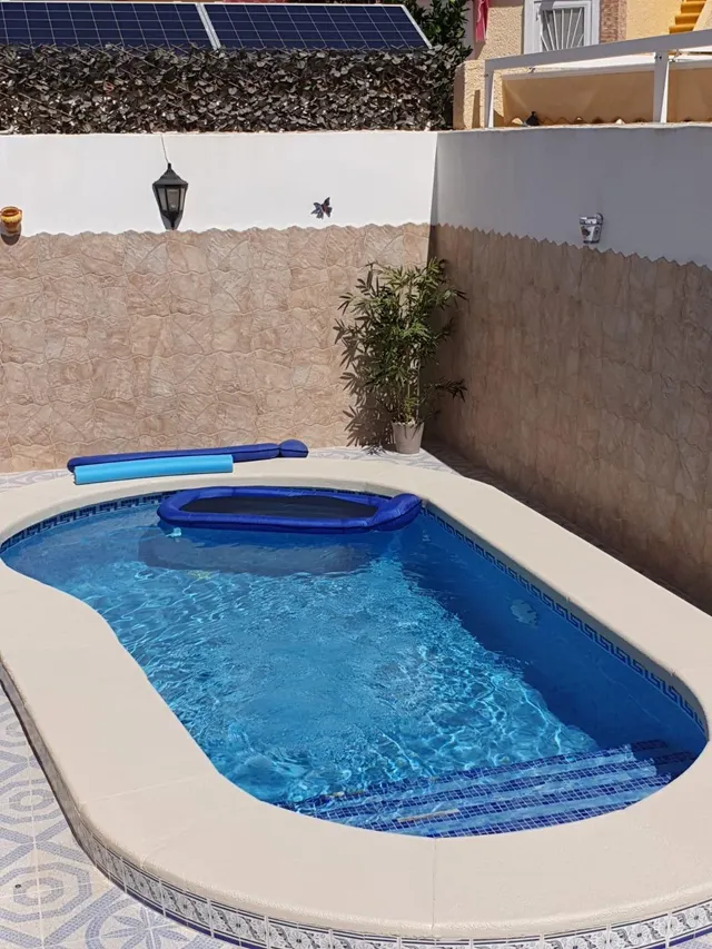 Encantadora villa con piscina privada, jardín y solárium en Monte y Mar, Gran Alacant — 9
