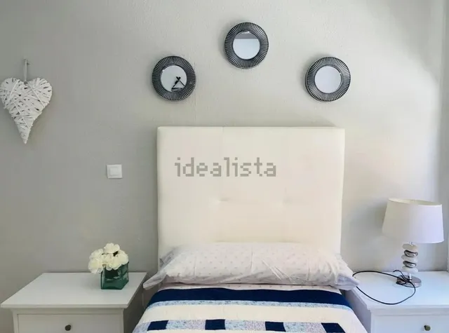 Alquiler de linda vivienda reformada zona altozano con terraza — 17