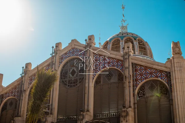 Piso para reformar en pleno barrio del Carmen — 11