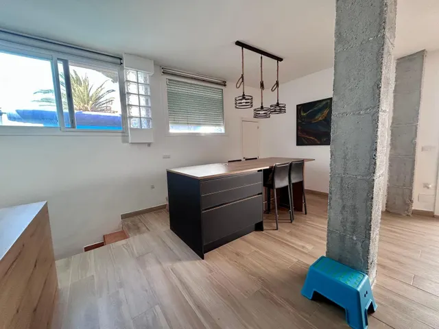 Casa adosada en esquina con piscina privada, jardín y vistas a la Bahía de Málaga — 18