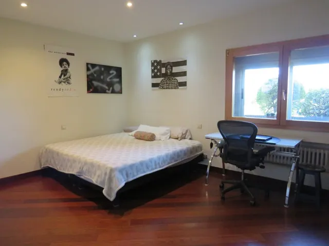Chalet independiente en urbanizacion en la finca (pozuelo de alarcon - Madrid) — 43