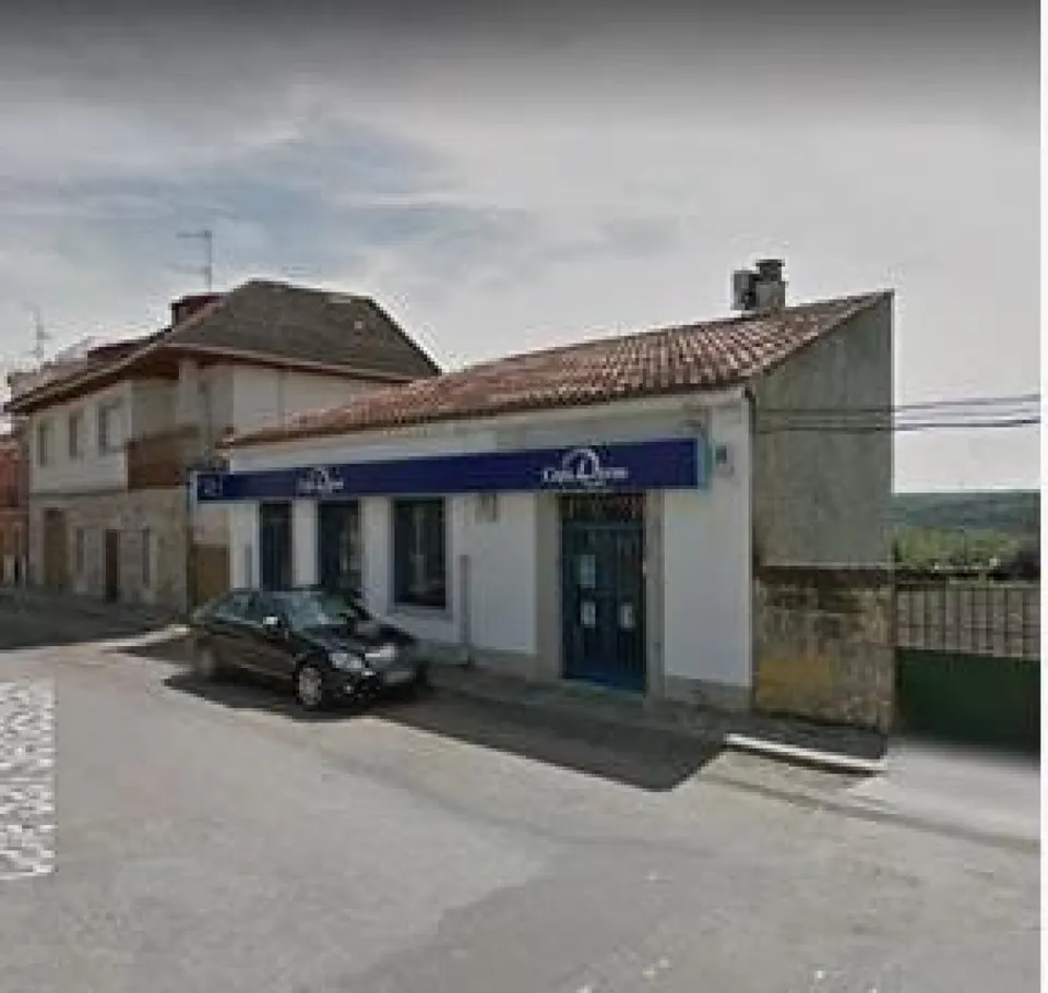 Urbis te ofrece un local comercial en venta en Vilvestre, Salamanca.